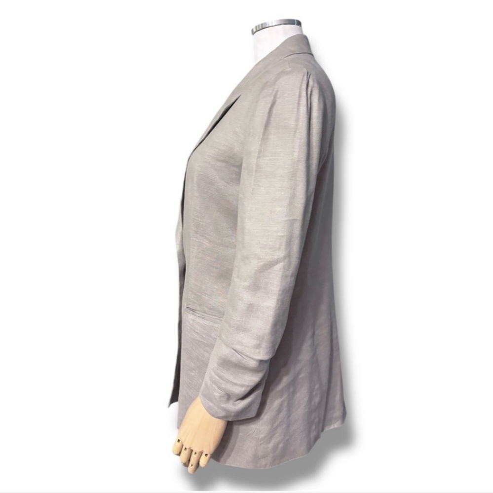 MAGASCHONI Grey Single Button Linen Blend Blazer with Pleated Sleeve - Picture 3 of 7